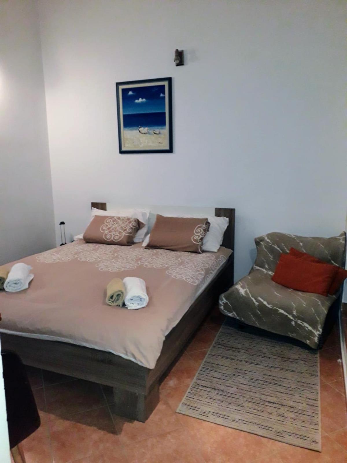 Apartma Hana